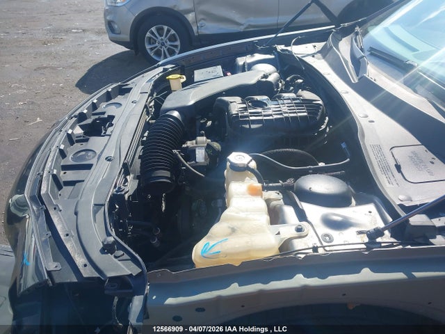 2C3CCABG8JH239821 Chrysler 300 S