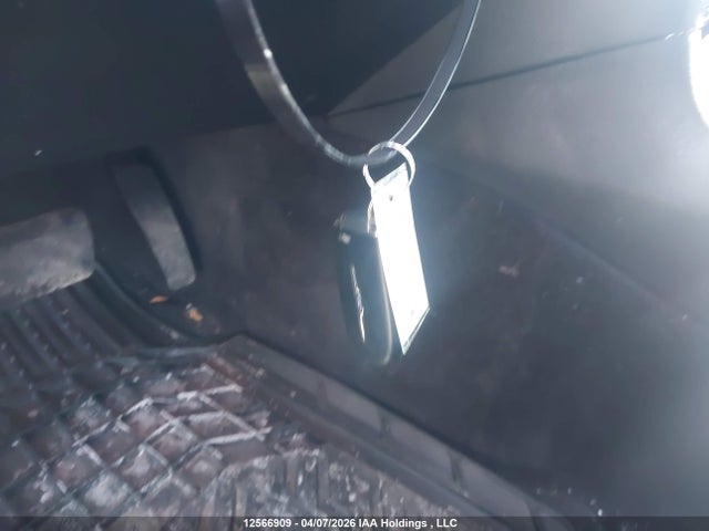 2C3CCABG8JH239821 Chrysler 300 S