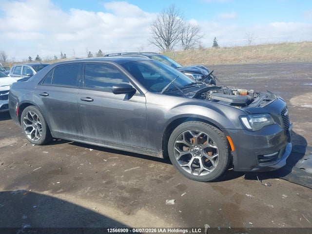 2C3CCABG8JH239821 Chrysler 300 S