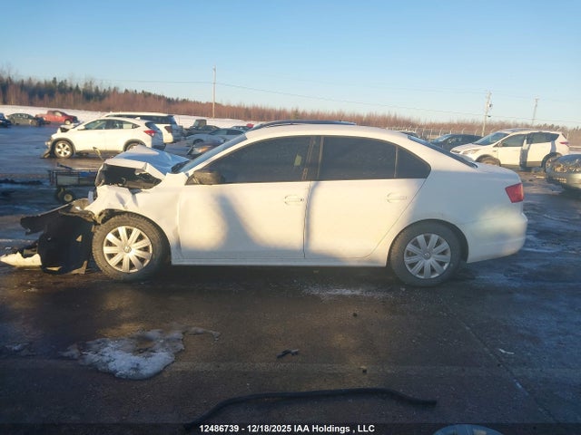 12486739 :رقم المزاد ، 3VW2K7AJ6DM354060 vin ، 2013 Volkswagen Jetta 2.0l Trendline/2.0l Trendline+ مزاد بيع