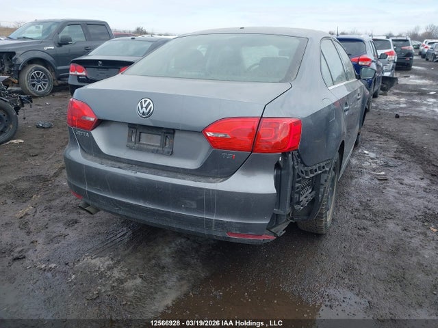 3VWD07AJ1EM423804 Volkswagen JETTA SE