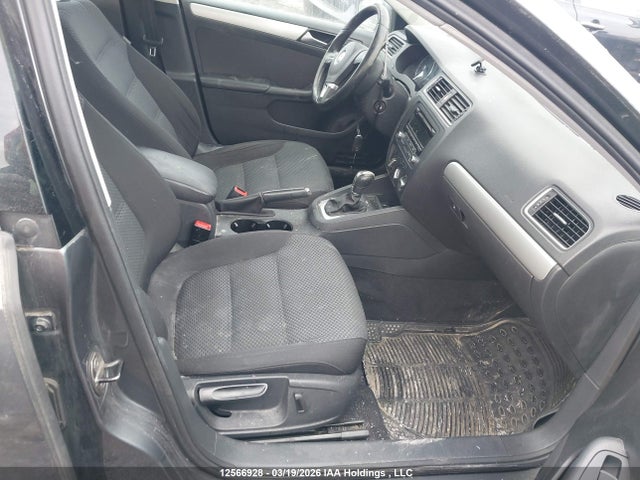 3VWD07AJ1EM423804 Volkswagen JETTA SE