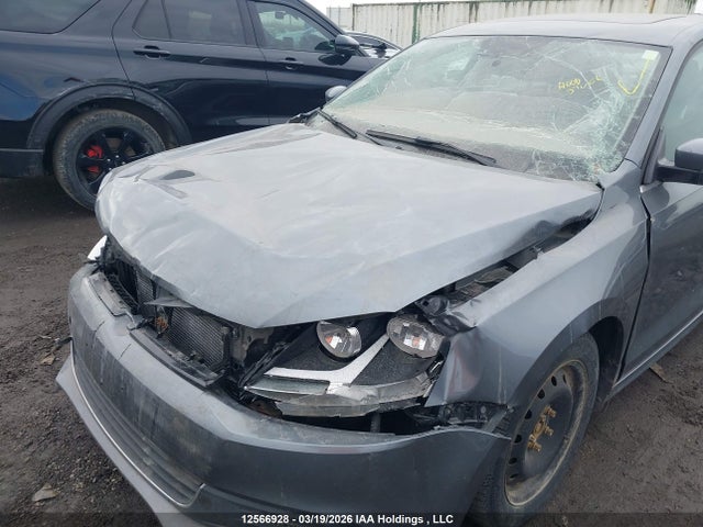 3VWD07AJ1EM423804 Volkswagen JETTA SE