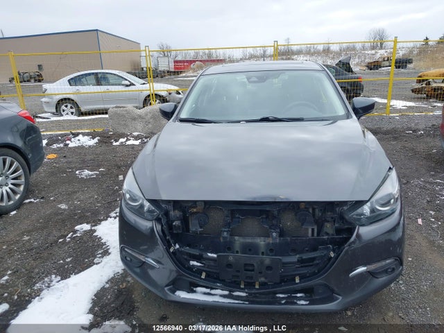 3MZBN1L74JM232900 Mazda Mazda3 50th Anniversary Edition/gs