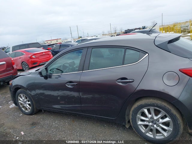 3MZBN1L74JM232900 Mazda Mazda3 50th Anniversary Edition/gs