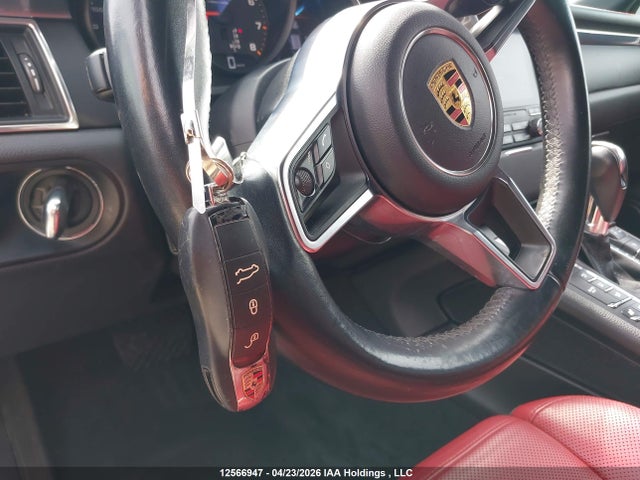 Porsche Macan 2017 WP1AA2A59HLB01070 Image 11