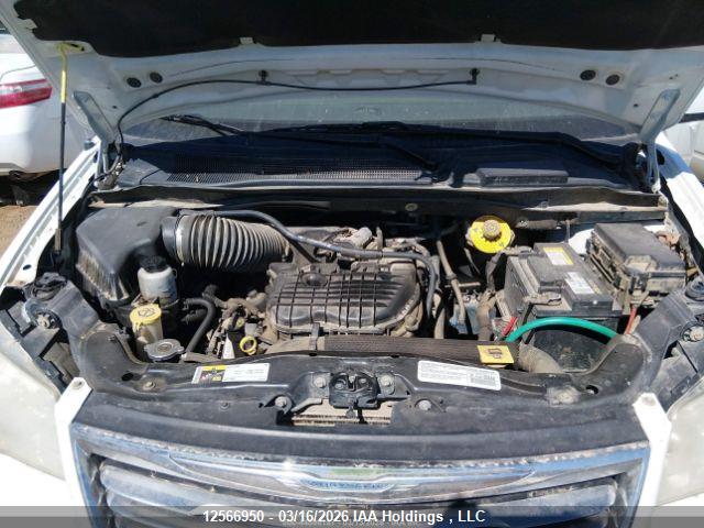 2014 Chrysler Town & Country Touring მანქანა იყიდება აუქციონზე, vin: 2C4RC1BG4ER241703, აუქციონის ნომერი: 12566950
