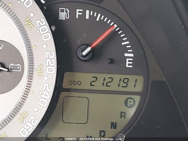 12566951 :رقم المزاد ، JTHBD192230073171 vin ، 2003 Lexus Is 300 Base W/5-speed Auto/base W/5-speed Manual مزاد بيع