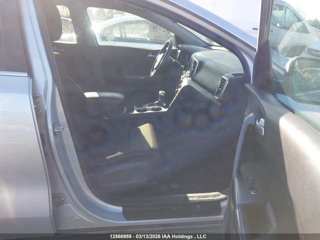 KNDPNCAC0H7090408 KIA Sportage Ex
