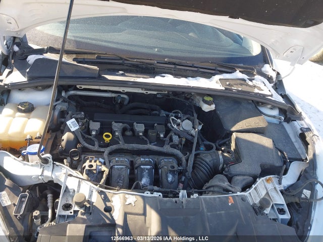 1FADP3F21HL321116 Ford FOCUS SE