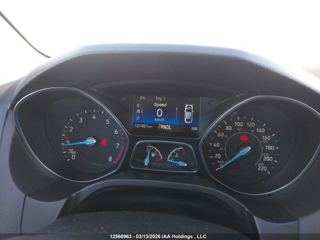 1FADP3F21HL321116 Ford FOCUS SE