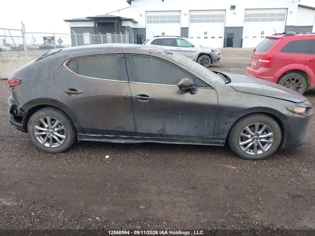 Продаж на аукціоні авто 2024 Mazda 3 Preferred, vin: JM1BPALM4R1711989, номер лоту: 12566964