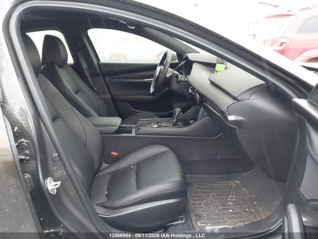 JM1BPALM4R1711989 Mazda 3 Preferred