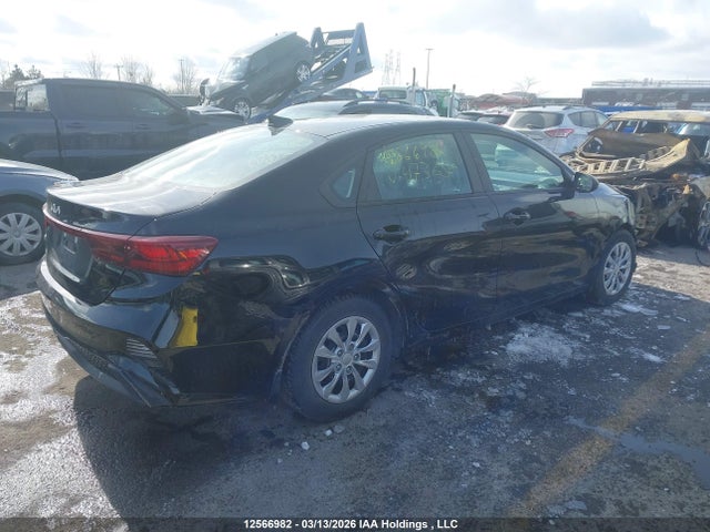 3KPF24AD7NE473650 KIA FORTE LX