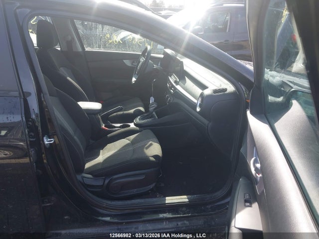 3KPF24AD7NE473650 KIA FORTE LX