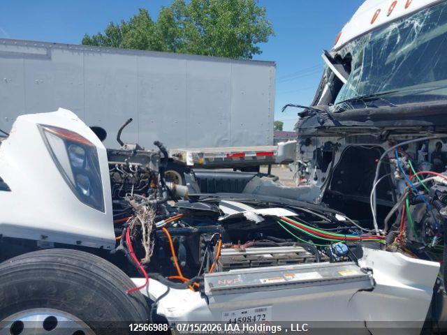 Freightliner Cascadia 113 2024 3AKJHHDR1RSVJ9457 Image 11