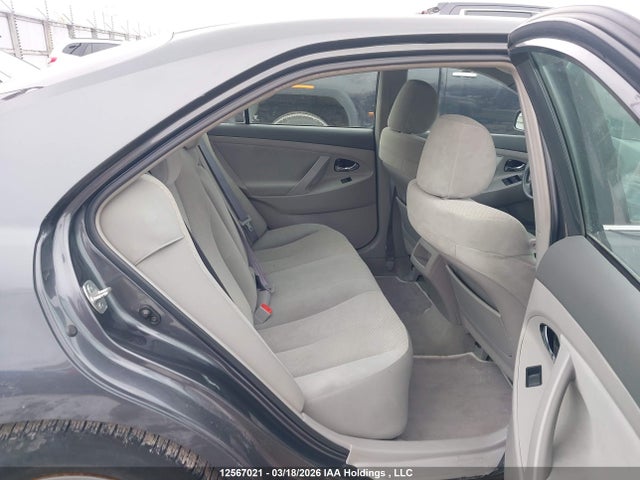 12567021 :رقم المزاد ، 4T1BE46K28U741258 vin ، 2008 Toyota Camry Le مزاد بيع