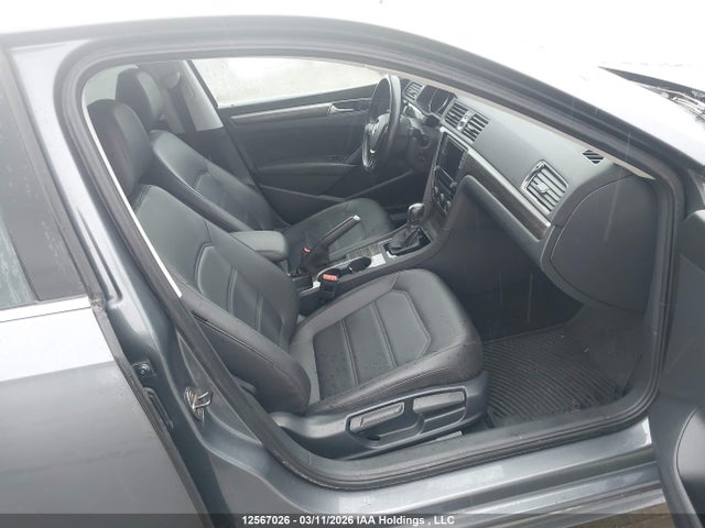 1VWBS7A38GC066709 Volkswagen PASSAT SE