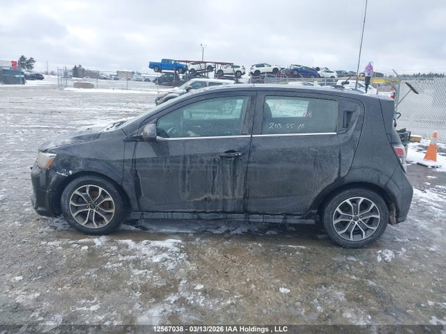 1G1JD6SB9J4126175 Chevrolet Sonic Lt Auto