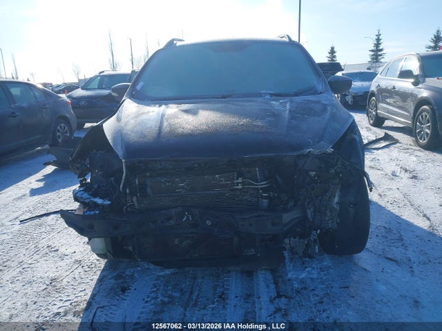 1FMCU9GD3HUE77925 Ford ESCAPE SE