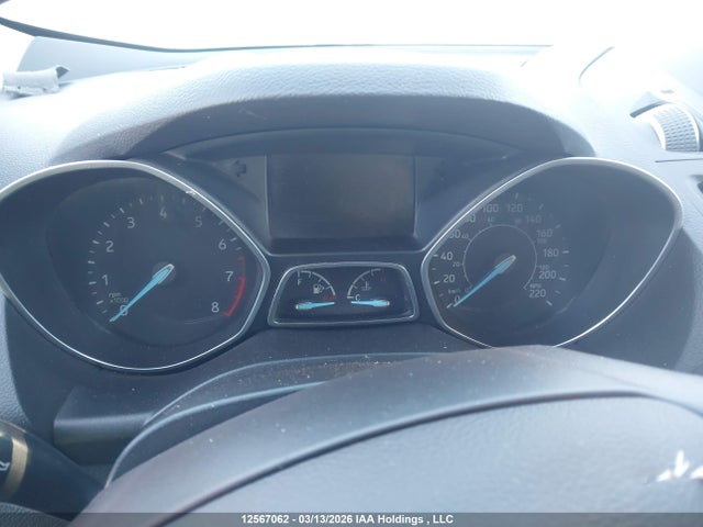 1FMCU9GD3HUE77925 Ford ESCAPE SE
