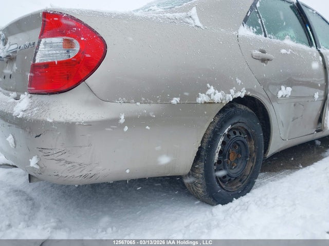 12567065 :رقم المزاد ، 4T1BE32K44U818626 vin ، 2004 Toyota Camry Le/se/xle مزاد بيع