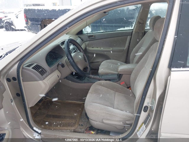 12567065 :رقم المزاد ، 4T1BE32K44U818626 vin ، 2004 Toyota Camry Le/se/xle مزاد بيع