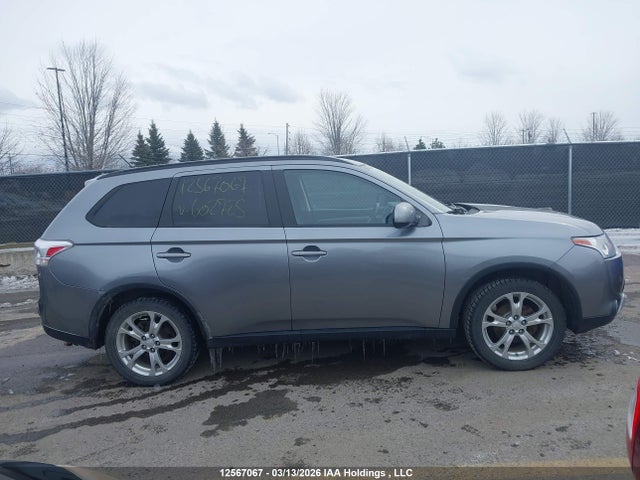 Продаж на аукціоні авто 2015 Mitsubishi Outlander Es, vin: JA4AZ2A3XFZ602725, номер лоту: 12567067
