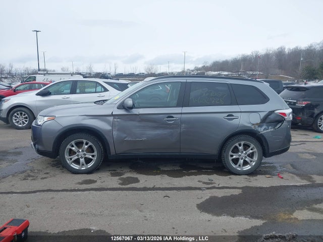 Продаж на аукціоні авто 2015 Mitsubishi Outlander Es, vin: JA4AZ2A3XFZ602725, номер лоту: 12567067