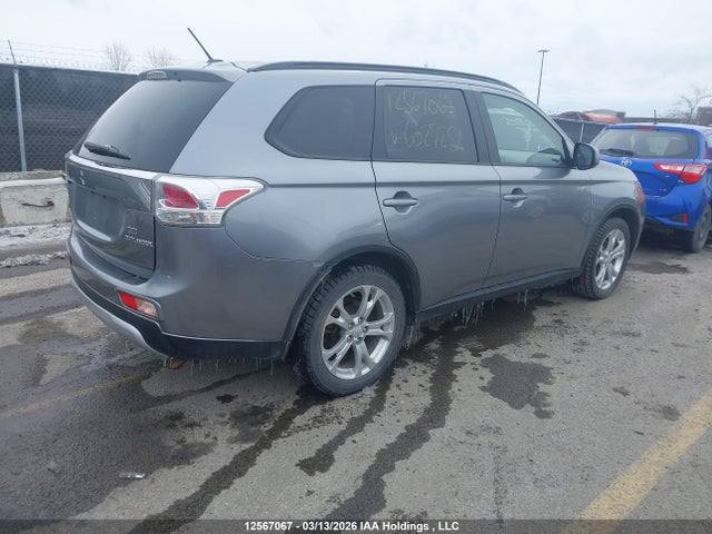 Продаж на аукціоні авто 2015 Mitsubishi Outlander Es, vin: JA4AZ2A3XFZ602725, номер лоту: 12567067