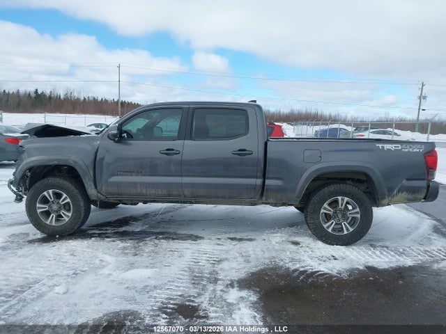 5TFDZ5BN8JX034421 Toyota Tacoma Sr5