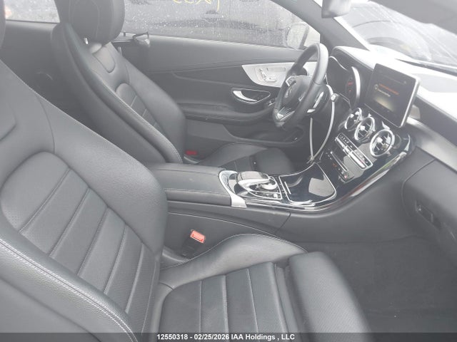 WDDWJ4KB5HF493167 Mercedes-Benz C 300 4matic