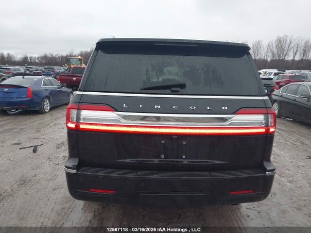 5LMJJ2LT4MEL14366 Lincoln Navigator Reserve