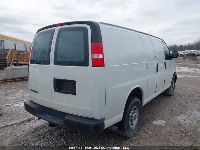 1GCWGAFP0J1257509 Chevrolet Express G2500
