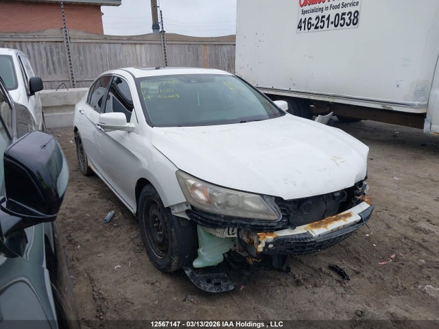 Продажа на аукционе авто 2014 Honda Accord Touring, vin: 1HGCR2F92EA811581, номер лота: 12567147