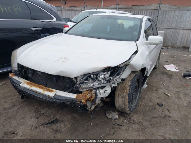 Продажа на аукционе авто 2014 Honda Accord Touring, vin: 1HGCR2F92EA811581, номер лота: 12567147