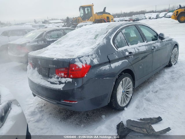 2013 Bmw 328i Xdrive/xdrive Classic Line მანქანა იყიდება აუქციონზე, vin: WBA3B3C57DJ898643, აუქციონის ნომერი: 12500400