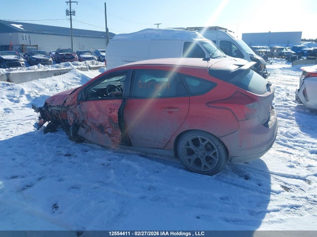 2013 Ford Focus Se მანქანა იყიდება აუქციონზე, vin: 1FADP3K27DL365539, აუქციონის ნომერი: 12554411
