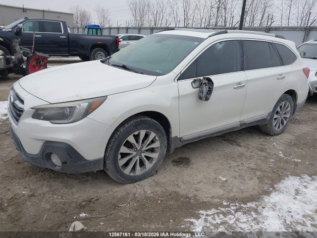 2018 Subaru Legacy Outback მანქანა იყიდება აუქციონზე, vin: 4S4BSFTC6J3375494, აუქციონის ნომერი: 12567161