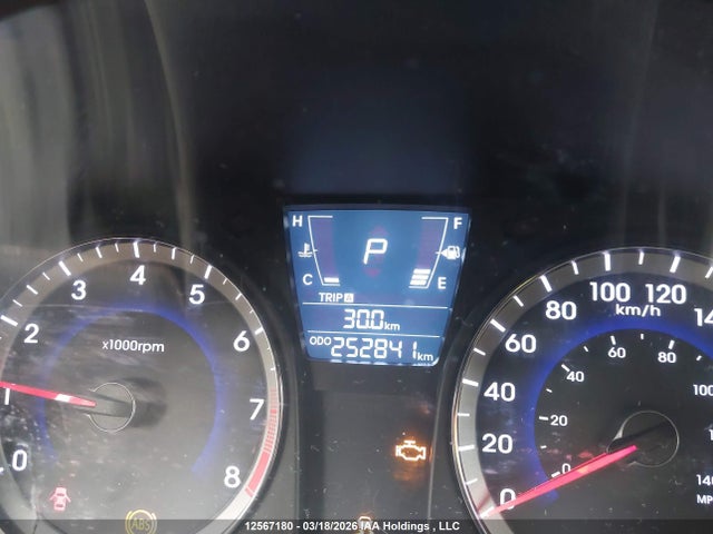KMHCU5AE1EU157427 Hyundai Accent