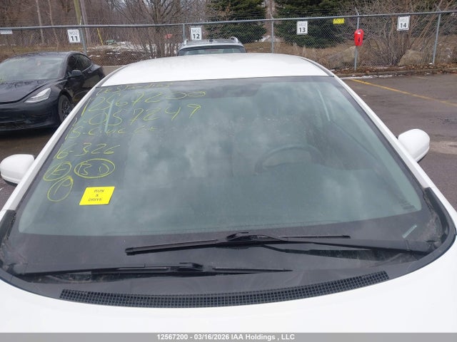 Aukcja sprzedaży 2015 Honda Civic Lx, vin: 2HGFB2F42FH057249, numer aukcji: 12567200