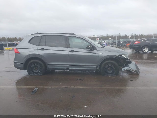 3VV8B7AX6NM023368 Volkswagen Tiguan Se R-line Black