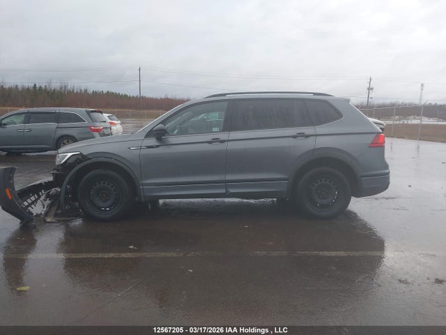 3VV8B7AX6NM023368 Volkswagen Tiguan Se R-line Black