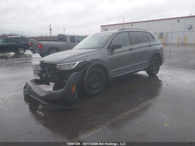 3VV8B7AX6NM023368 Volkswagen Tiguan Se R-line Black