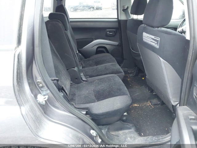 12567208 :رقم المزاد ، JA4JT3AX3AZ605646 vin ، 2010 Mitsubishi Outlander Ls مزاد بيع