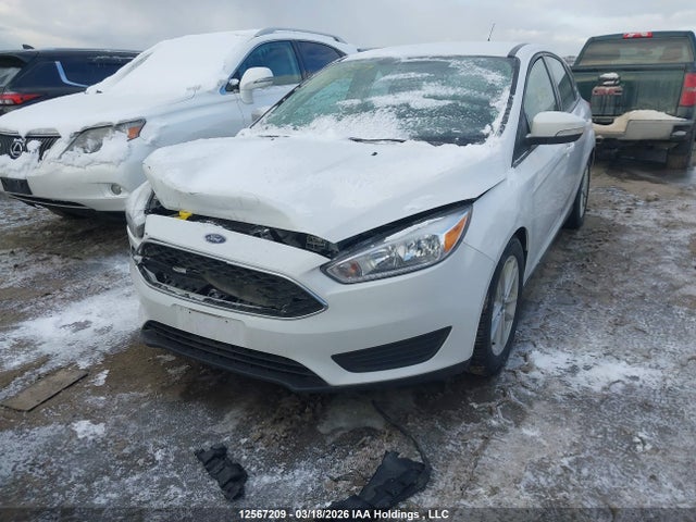 1FADP3K22JL290289 Ford FOCUS SE