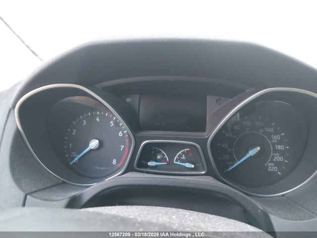1FADP3K22JL290289 Ford FOCUS SE