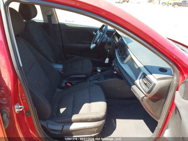 2021 Kia Rio Lx Premium/lx+ მანქანა იყიდება აუქციონზე, vin: 3KPA25AD1ME387247, აუქციონის ნომერი: 12567215