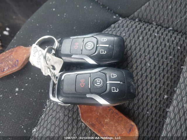 1FM5K8D88HGC81400 Ford EXPLORER XLT