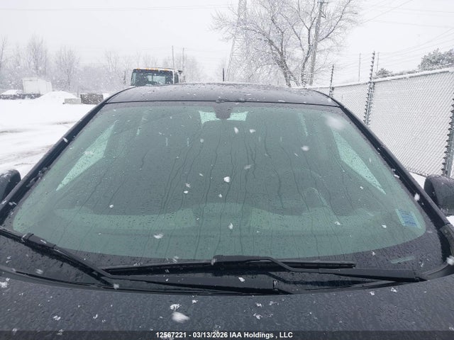 1G1JC6SH0F4125950 Chevrolet SONIC LT